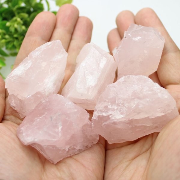 画像2:  かちわり 天然 ローズクォーツ 5個セット 約250g-350g パワーストーン 浄化 空間浄化 ヒーリング スピリチュアル 鑑定 (2)