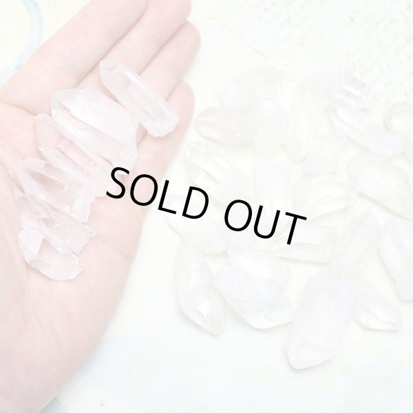 画像3: ブラジル産 天然水晶ポイント  約250g パワーストーン 浄化 (3)