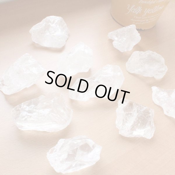 画像4: 約1.6kg お得パック【アウトレット】30個入☆かちわり天然水晶  浄化 地鎮祭 鎮め物 (4)