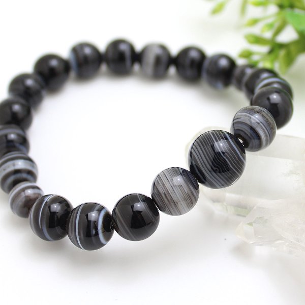 画像1: 内周17.5cm 10ミリ 黒縞瑪瑙 数珠ブレスレット(念珠タイプ) (1)