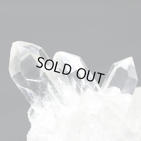 画像4: トマスゴンサガ産 水晶 クラスター 123g  トレー・さざれチップ付 (4)